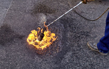 Sutton On Trent flat roofing repairs